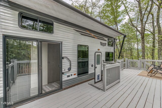 584 Dotson Rd, Trade, TN 37691 - photo 4