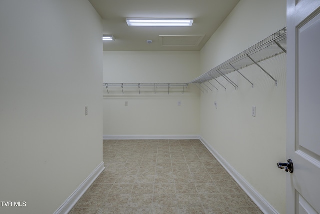 view of spacious closet