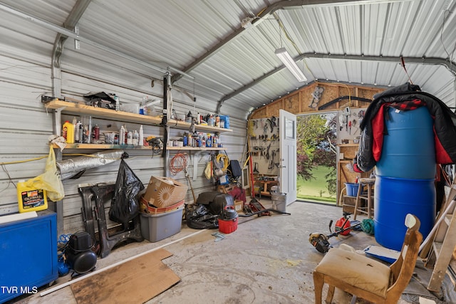 590 Kingsport Hwy, Greeneville, TN 37745 - garage with metal wall and a workshop area