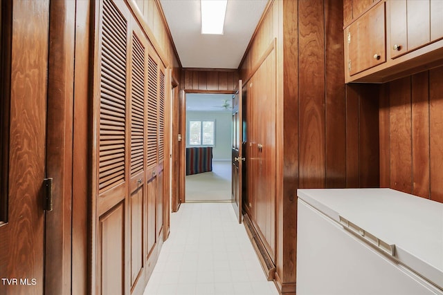 4401 Beechcliff Dr, Kingsport, TN 37664 - hallway with wooden walls