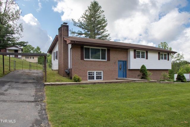 7324 White Pine Cir, Bristol, VA 24202 - split foyer home with driveway, brick siding, and a chimney