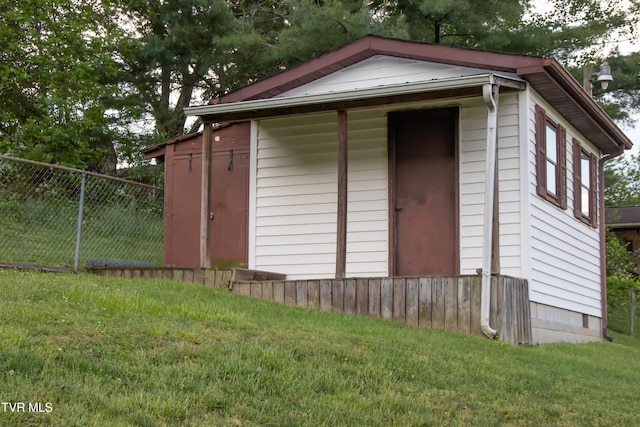 7324 White Pine Cir, Bristol, VA 24202 - view of outbuilding featuring an outbuilding