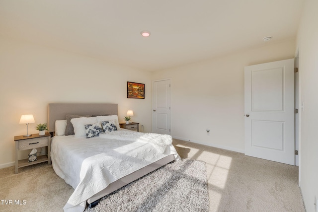 2340 Hamshire St, Johnson City, TN 37601 - bedroom featuring light carpet and baseboards