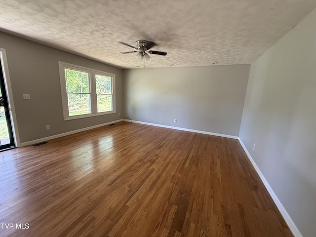391 Mckeehan Ridge Rd, Elizabethton, TN 37643 - photo 7