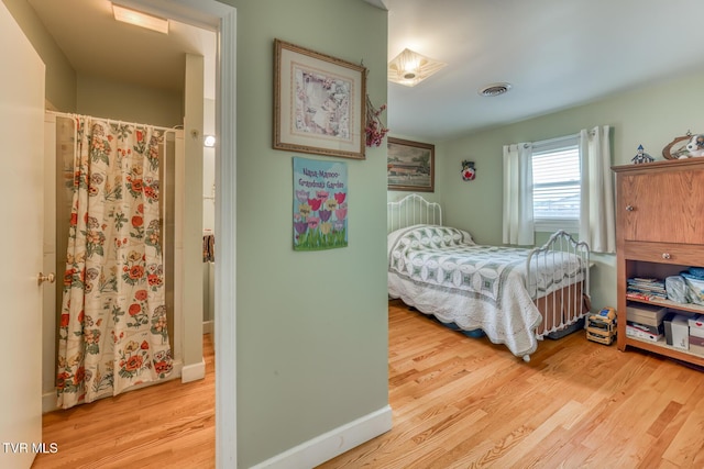 629 Buffalo Rd, Blountville, TN 37617 - bedroom with wood finished floors