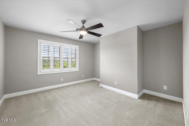 15127 Stonewall Rdg, Bristol, VA 24202 - carpeted empty room with a ceiling fan and baseboards