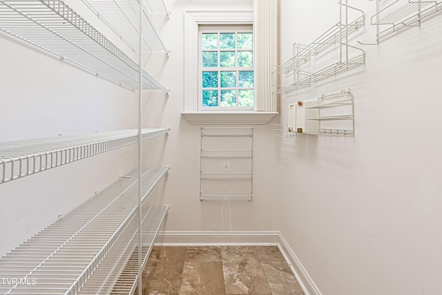 15127 Stonewall Rdg, Bristol, VA 24202 - view of walk in closet