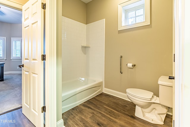 15127 Stonewall Rdg, Bristol, VA 24202 - bathroom with plenty of natural light, wood finished floors, and  shower combination