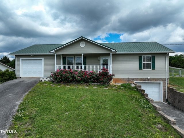 2814 Newport Hwy, Greeneville, TN 37743 - photo 1
