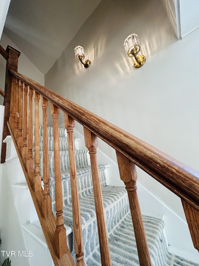 407 W Irish St, Greeneville, TN 37743 - photo 9