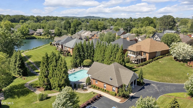 5 Fox Run Ln, Johnson City, TN 37604 - aerial perspective of suburban area with a pool and a large body of water