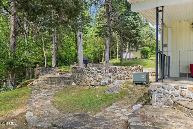 view of grassy yard