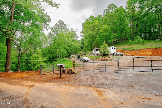 394 Bishop Hollow Rd, Elizabethton, TN 37643 - photo 33