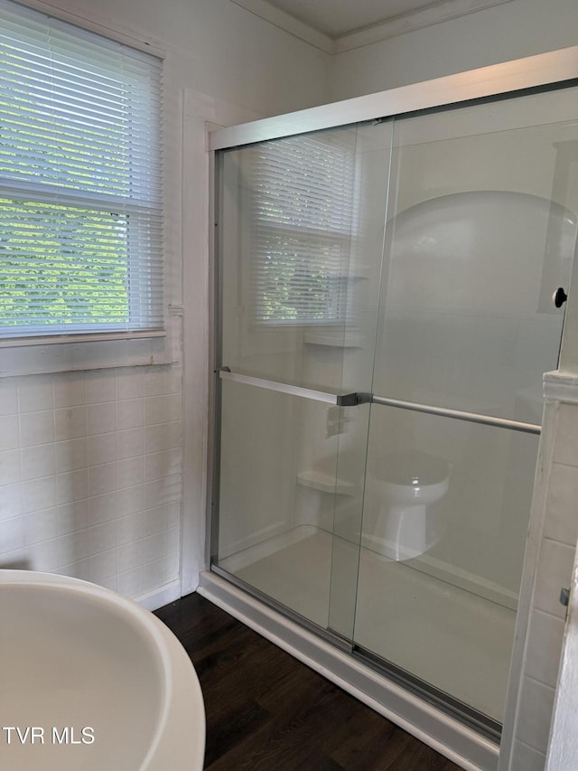 379 SW Oakland St, Abingdon, VA 24210 - bathroom featuring wood finished floors and a stall shower