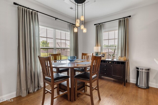 134 Chancery Ct, Piney Flats, TN 37686 - dining area featuring light wood-style floors and baseboards