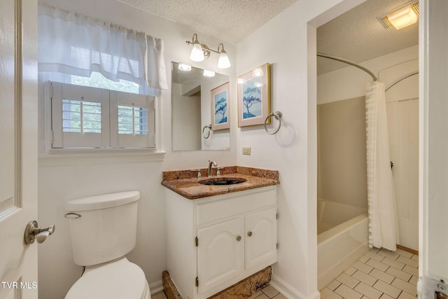 212 Old Castle Rd, Kingsport, TN 37660 - full bath with toilet, a textured ceiling, vanity, shower / tub combo with curtain, and tile patterned floors