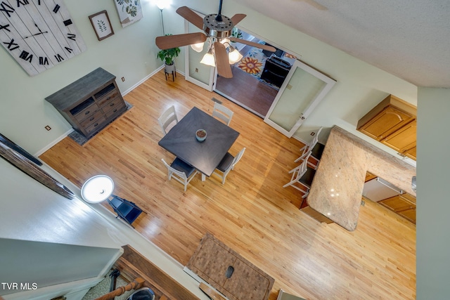 212 Old Castle Rd, Kingsport, TN 37660 - living room featuring a ceiling fan, wood finished floors, and baseboards