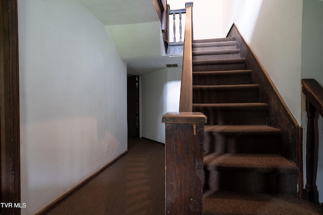 380 Oak Grove Rd, Johnson City, TN 37615 - staircase featuring carpet