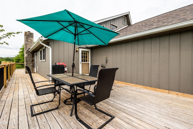 2482-2480 Elk Way, Newport, TN 37821 - deck with outdoor dining space