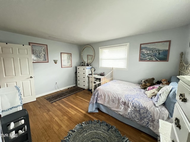 457 Devault St, Church Hill, TN 37642 - bedroom with wood finished floors and baseboards
