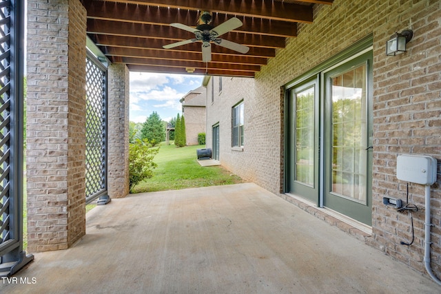 1001 Willows Trace Dr, Johnson City, TN 37601 - view of patio with a ceiling fan