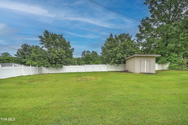 145 Linda Hts, Fall Branch, TN 37656 - view of yard featuring an outbuilding and a storage shed