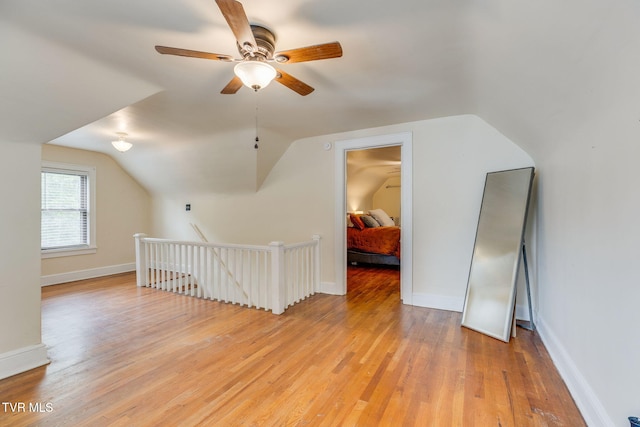 1462 Valley St, Kingsport, TN 37660 - additional living space featuring light wood finished floors, vaulted ceiling, ceiling fan, and baseboards