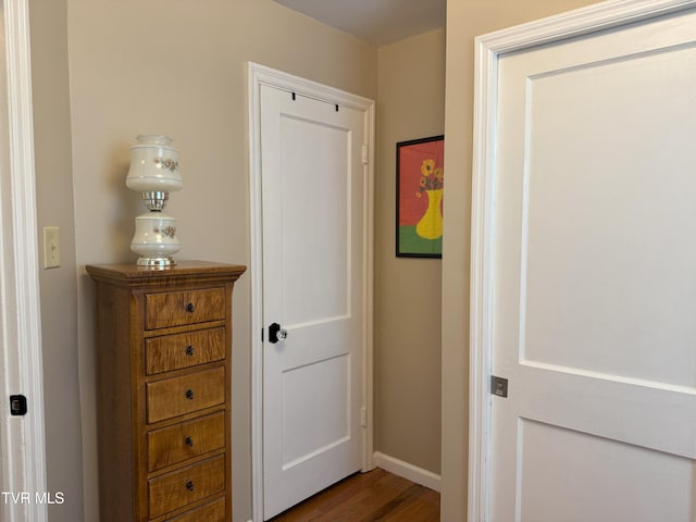 1317 Newton St, Bristol, VA 24201 - corridor featuring wood finished floors and baseboards