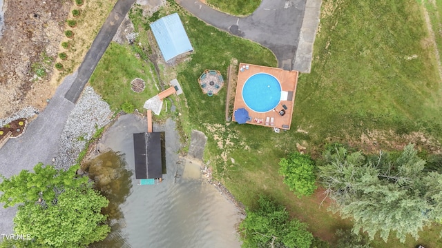 476 Sportsman Dock Rd, Piney Flats, TN 37686 - aerial overview of property's location with a large body of water