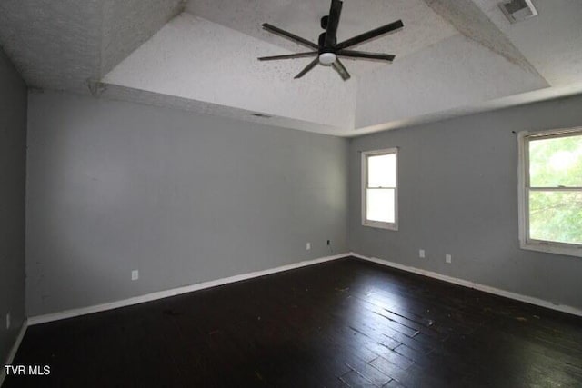 405 Chelsea Cir, Kingsport, TN 37664 - photo 21