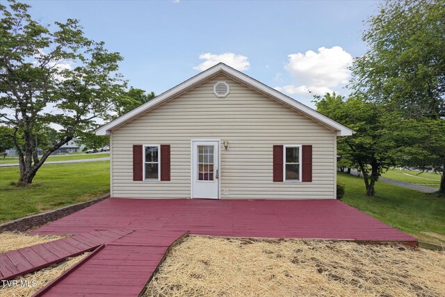 1700 Ridgeway Dr, Kingsport, TN 37664 - back of house with a yard and a deck