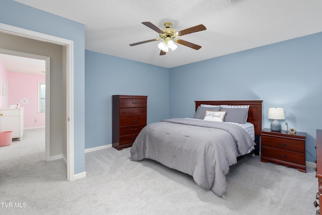 821 Regency Dr, Johnson City, TN 37604 - carpeted bedroom featuring baseboards and a ceiling fan