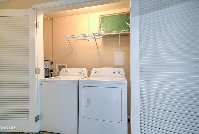 441 High Ridge Rd, Kingsport, TN 37660 - washroom with independent washer and dryer