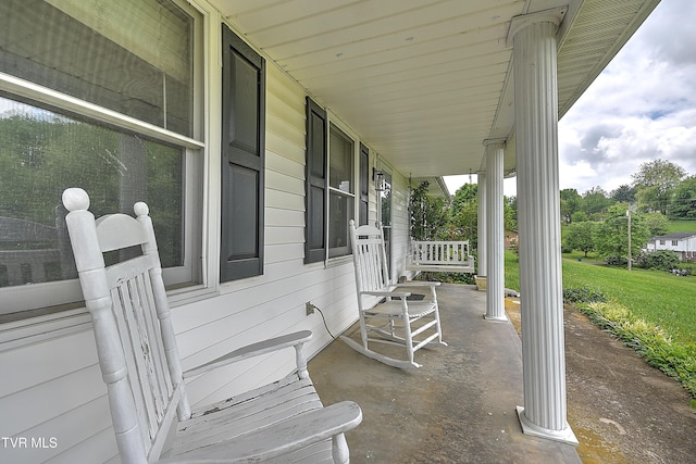 18505 Ironwood Loop, Abingdon, VA 24210 - view of patio / terrace with covered porch