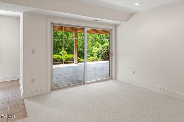 121 Queensgate, Bristol, TN 37620 - empty room with carpet and recessed lighting