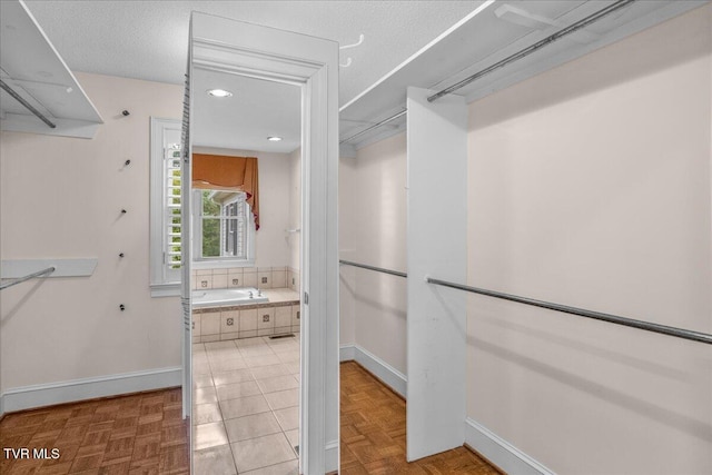 121 Queensgate, Bristol, TN 37620 - view of walk in closet