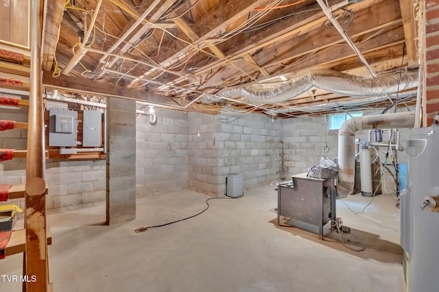 8836 Bristol Hwy, Hiltons, VA 24258 - unfinished basement with water heater and electric panel