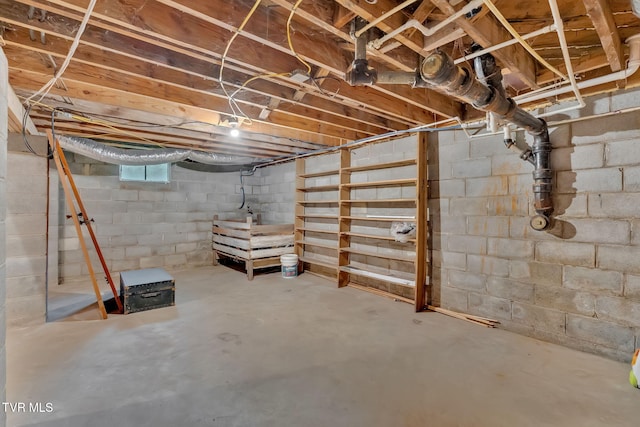 8836 Bristol Hwy, Hiltons, VA 24258 - view of below grade area