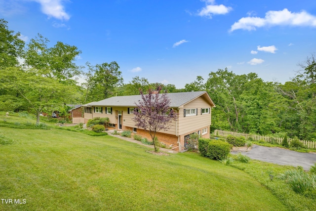4534 Brookridge Dr, Kingsport, TN 37664 - photo 4