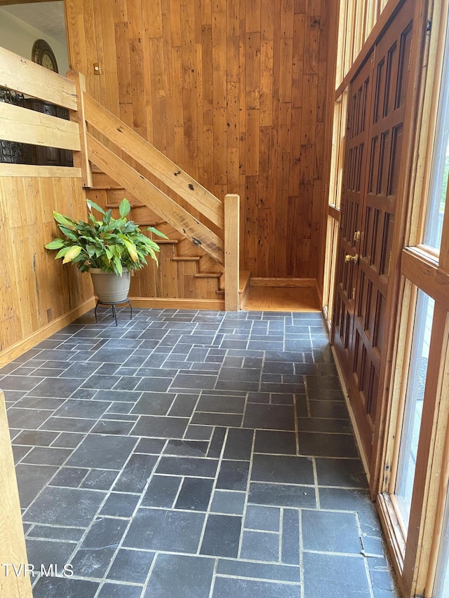 203 Oak Ln, Johnson City, TN 37604 - foyer entrance with wood walls and baseboards