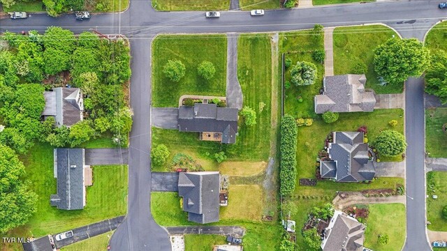 8 Lambeth Ct, Johnson City, TN 37601 - photo 43
