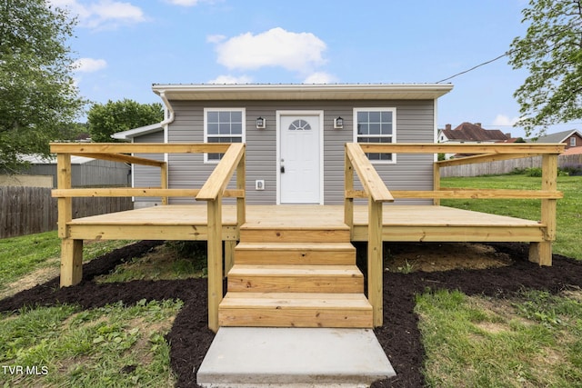 1410 Anderson St, Bristol, TN 37620 - view of front facade featuring a deck and metal roof