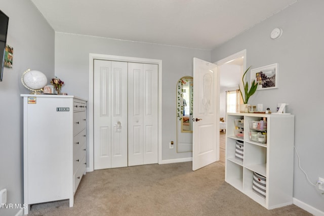 1086 Quaker Run, Telford, TN 37690 - bedroom featuring light carpet, a closet, and baseboards