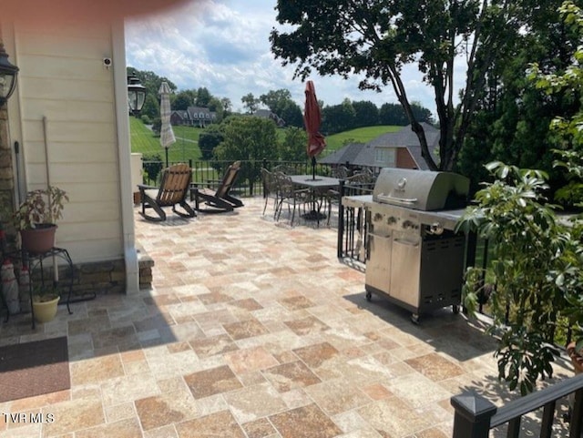 105 Ridgetop Dr, Johnson City, TN 37615 - view of patio / terrace featuring outdoor dining area and area for grilling