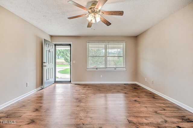 5524A Carters Valley Rd, Mount Carmel, TN 37645 - photo 7
