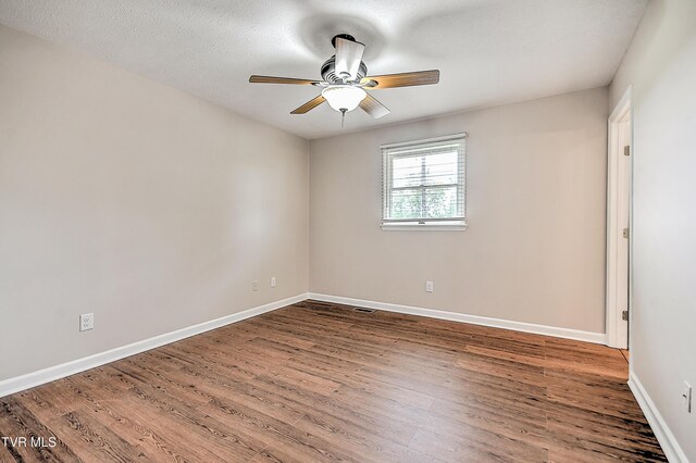 5524A Carters Valley Rd, Mount Carmel, TN 37645 - photo 22