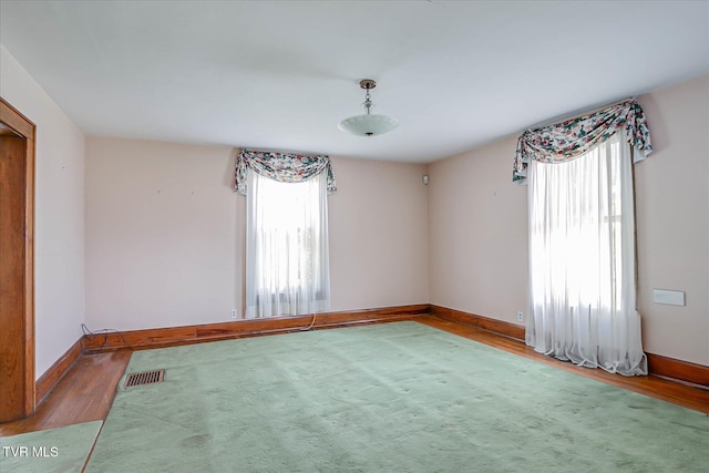 454 Cedar St, Bluff City, TN 37618 - empty room with wood finished floors