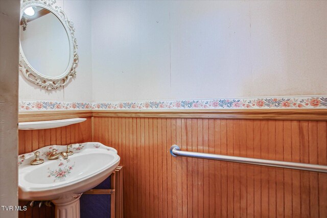 454 Cedar St, Bluff City, TN 37618 - bathroom with wainscoting and wood walls