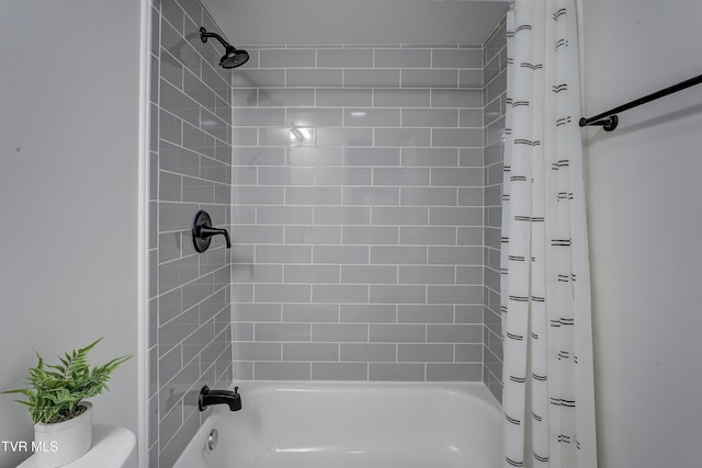 2116 Steadman St, Kingsport, TN 37664 - full bathroom with shower / bath combination with curtain and toilet