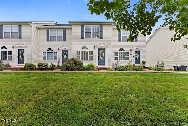 212 Amanda Ln Unit 2, Bristol, TN 37620 - view of front of house with a front yard